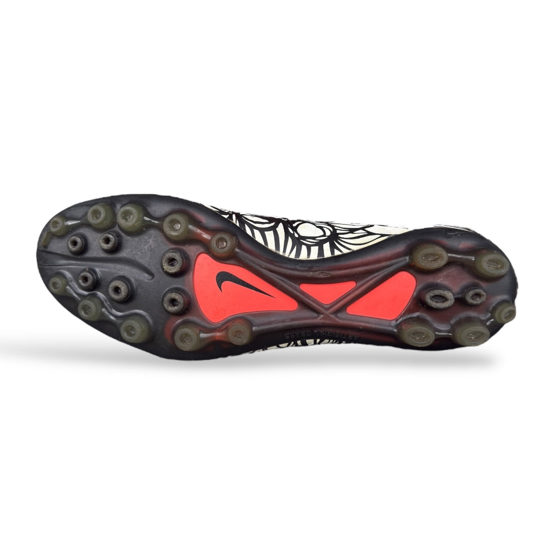 NIKE HYPERVENOM II AG