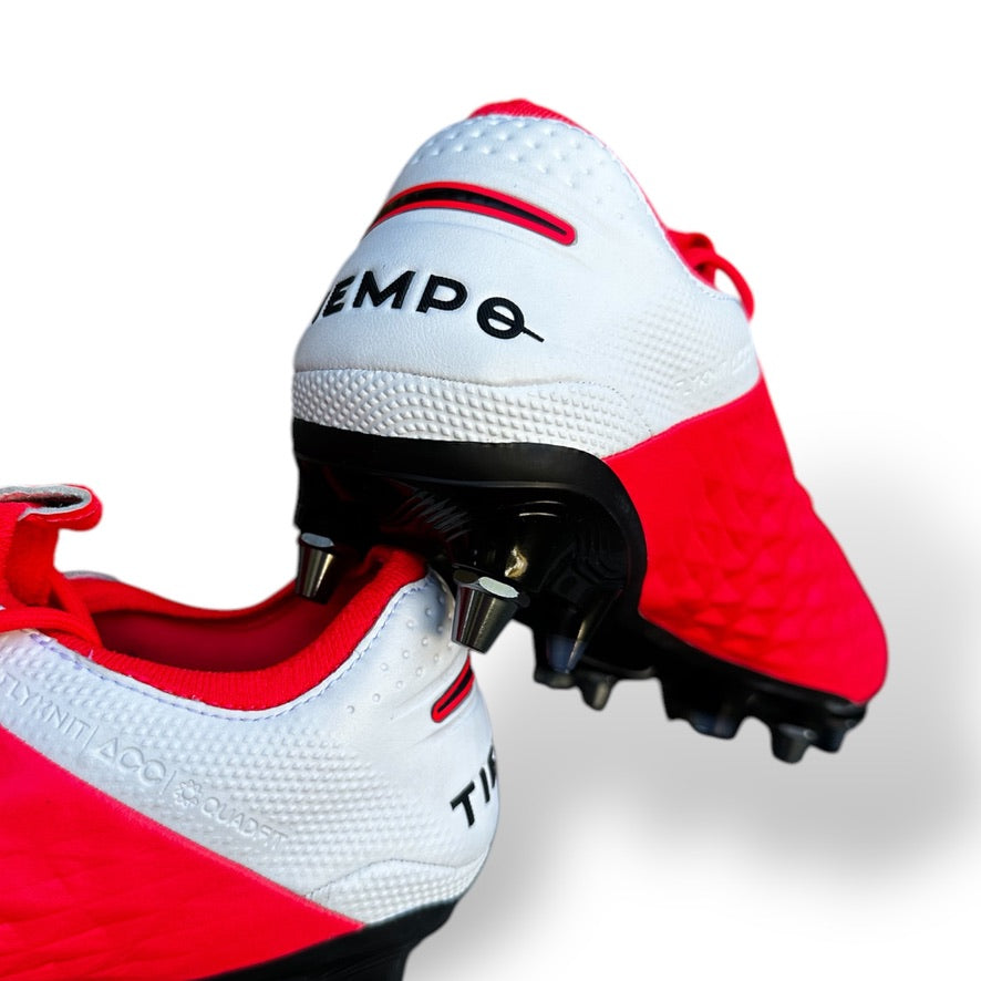 NIKE TIEMPO LEGEND 8 ELITE SG- PRO