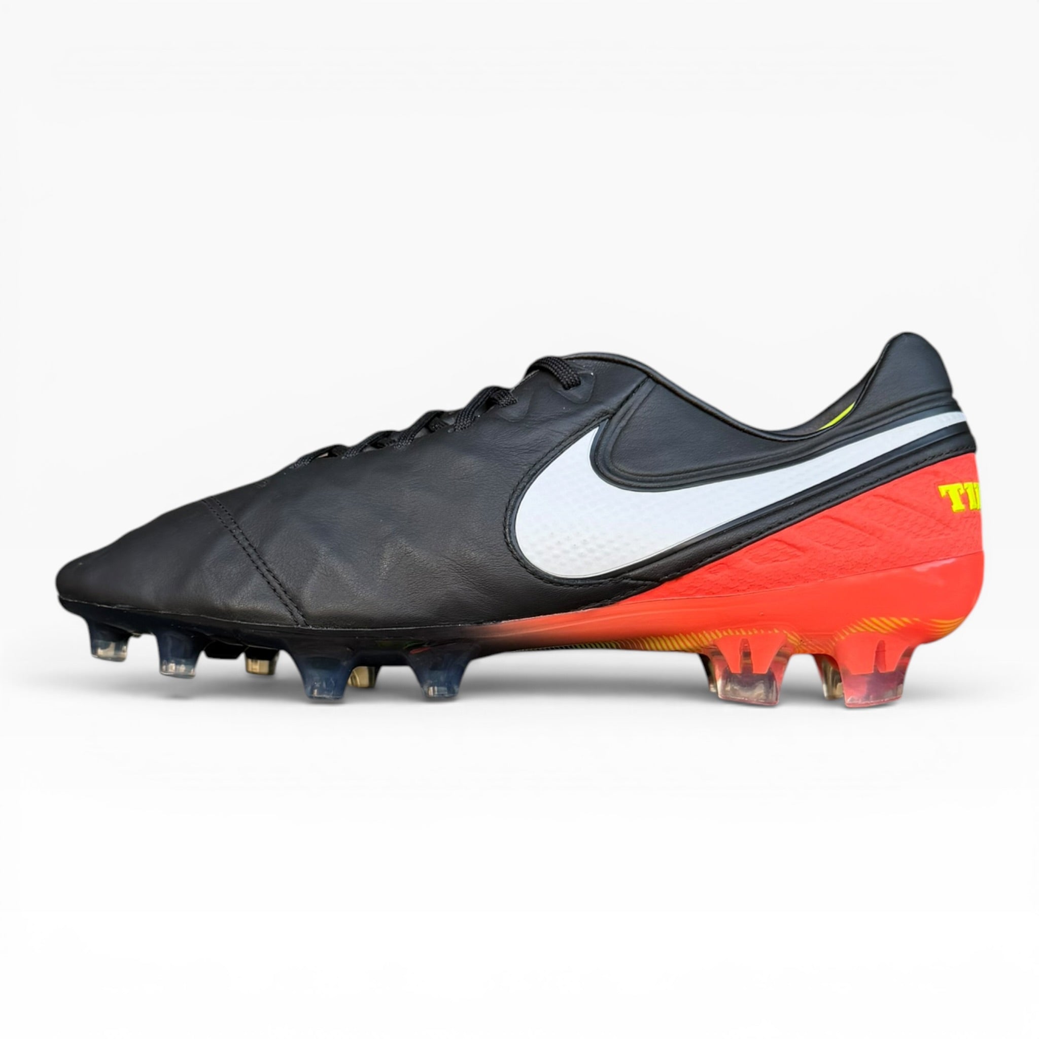 Nike Tiempo 6 FG