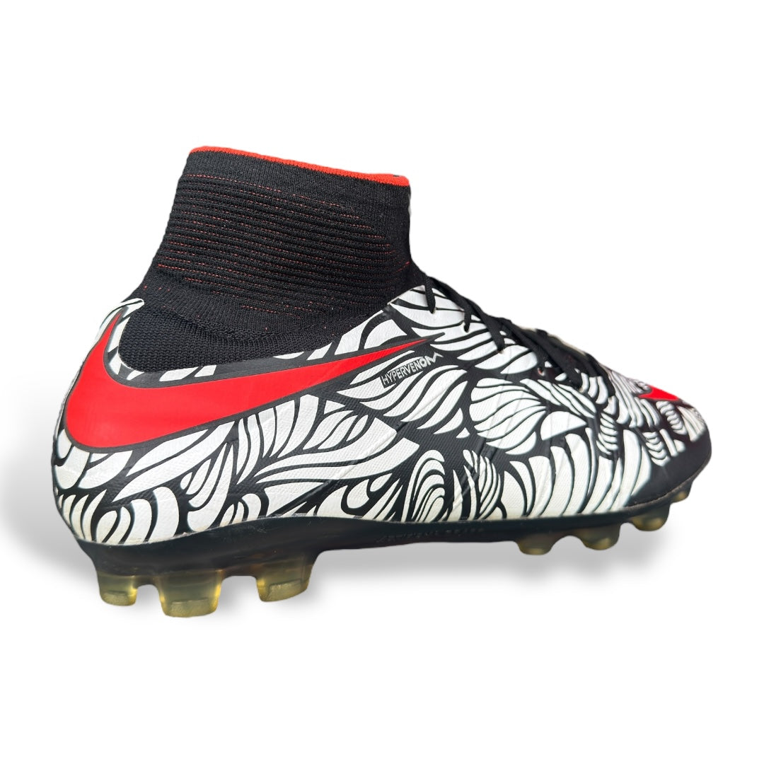 NIKE HYPERVENOM II AG