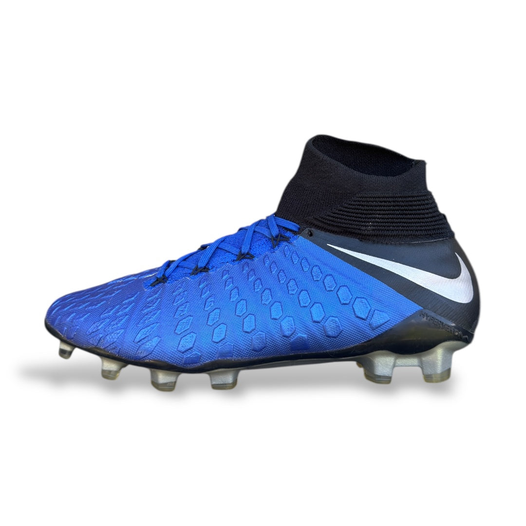 NIKE HYPERVENOM III FG