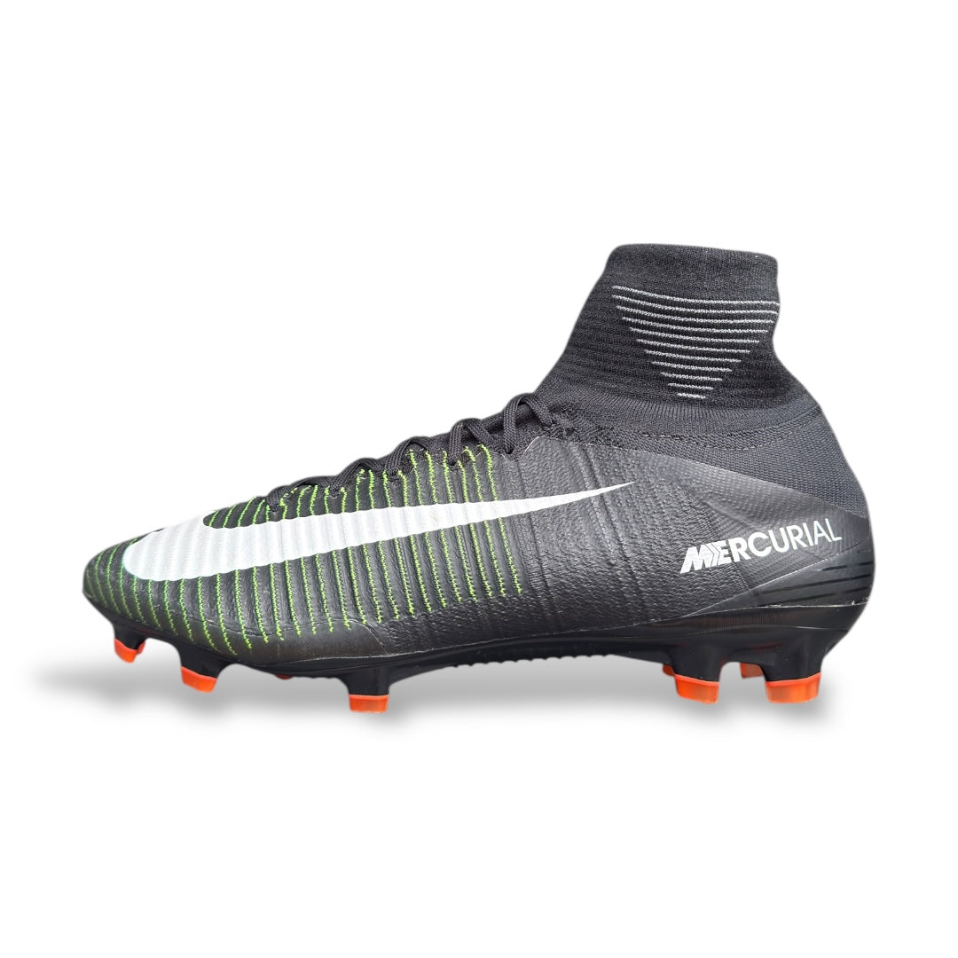 NIKE MERCURIAL SUPERFLY V FG