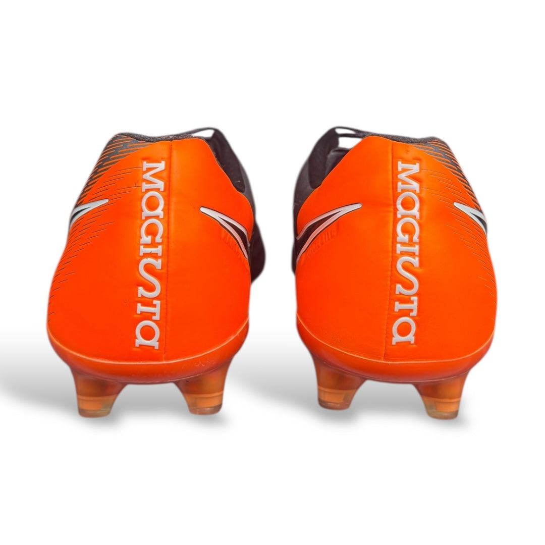 NIKE MAGISTA OPUS II FG